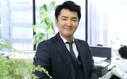 シーエスコミュニケーション代表：牧草 亮輔　
