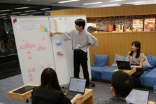 自社プロダクト・サービスのフロントエンドエンジニア/マネージャーを募集中！