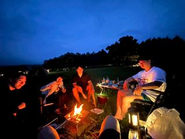 休日はみんなでキャンプに行ったり・・・アクティビティもみんなで楽しみます♪