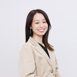 洪 里和