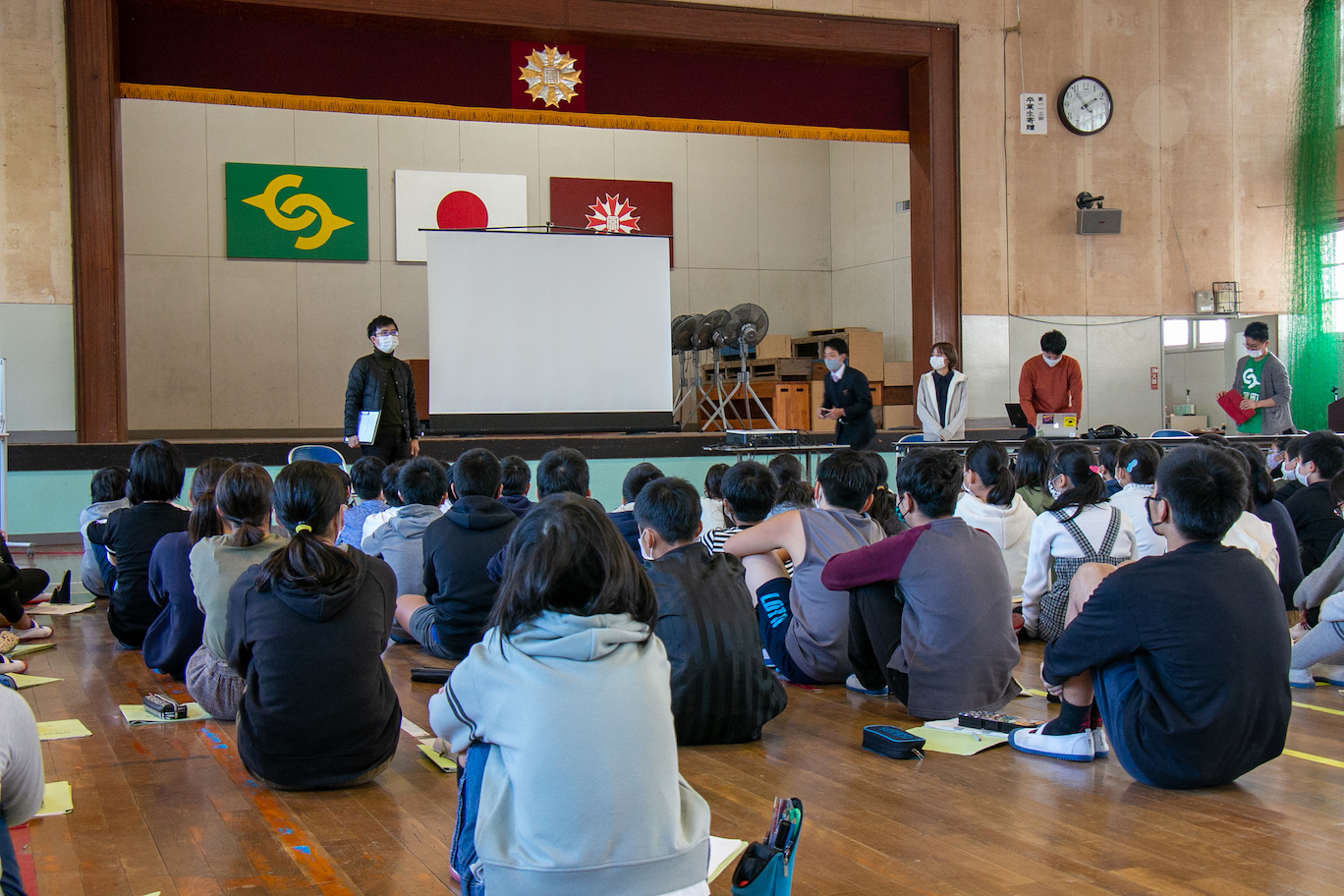 Iターン移住者が地元小学生に「このまちの魅力」を伝えてみた。〜富田小学校6年生ふるさと学習『新富町の良さを再発見しよう』に参加して〜