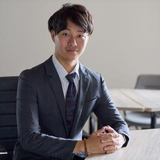 松間 悠介
