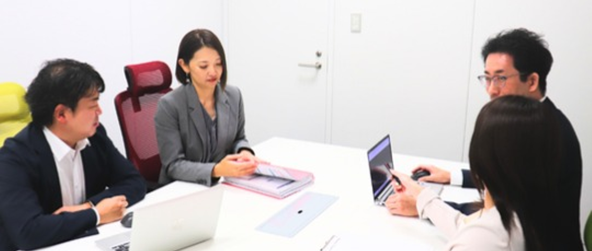 裁量大！数字で会社を動かす経理スタッフ募集！