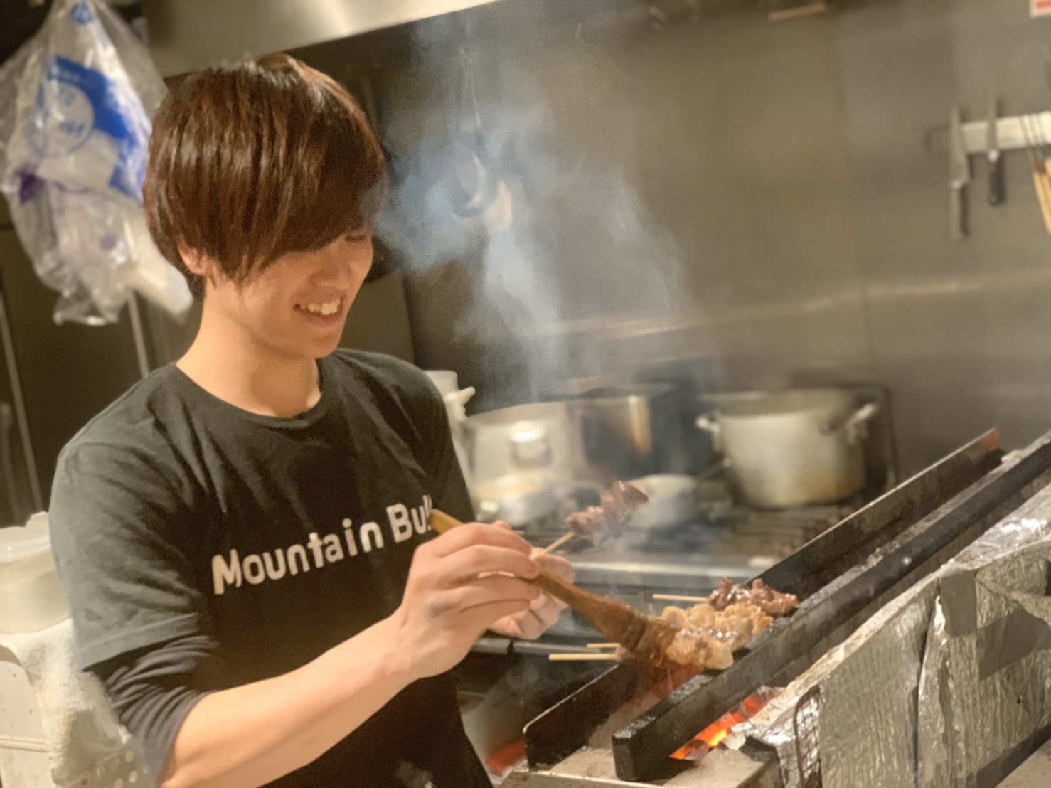 「やりたいことをやっと見つけました」21歳、最年少店長に話を聞いてみた