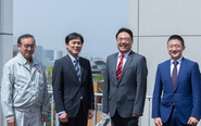 部門ごとに４人の経営陣。会社は創業以来黒字経営