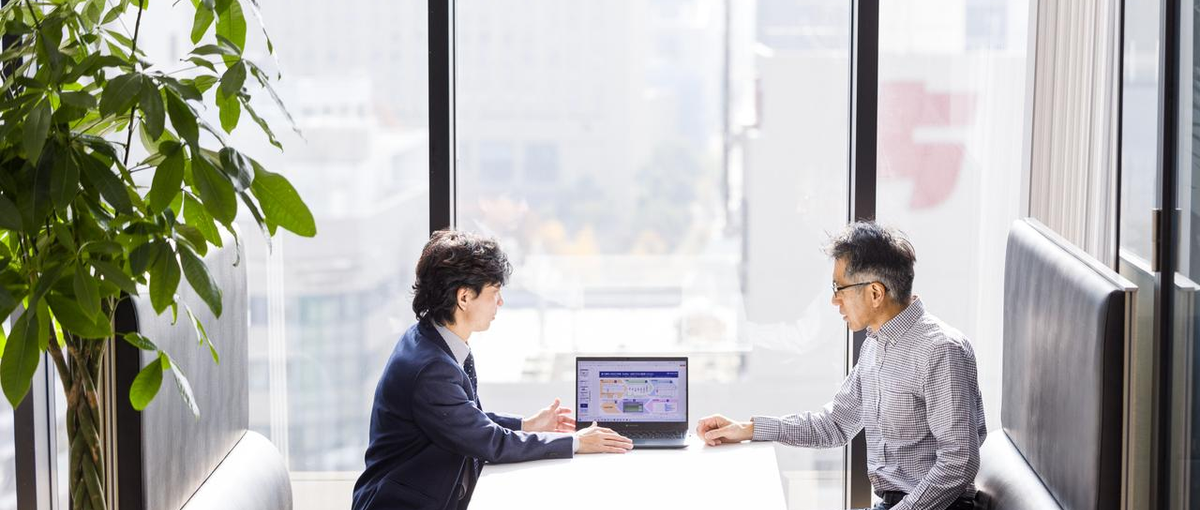 プライム案件やマネジメントに挑戦したいエンジニアへ。