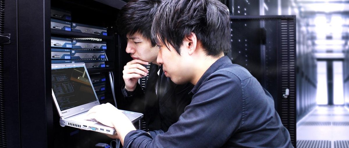 エンジニア大募集！ゼロからのスタートでも活躍できる環境です。