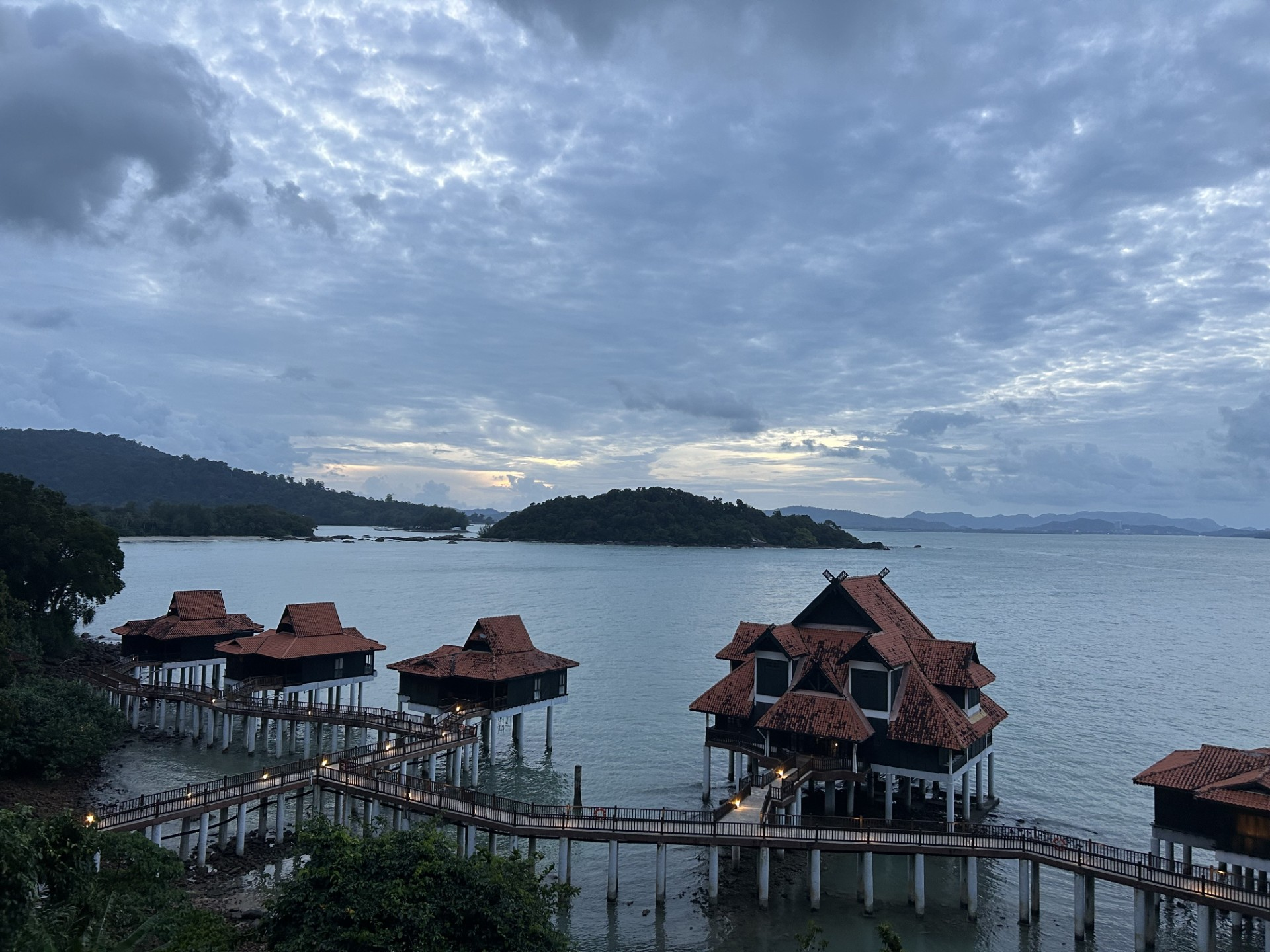 初めて転職して2週間たって感じたコト