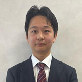 成岡 駿