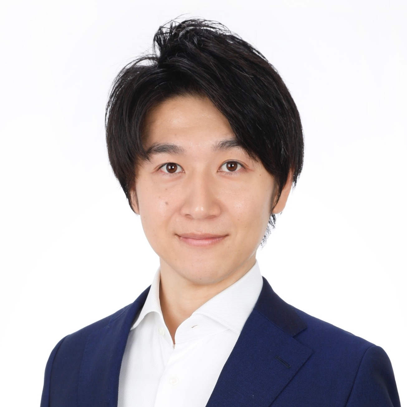 前谷 香介