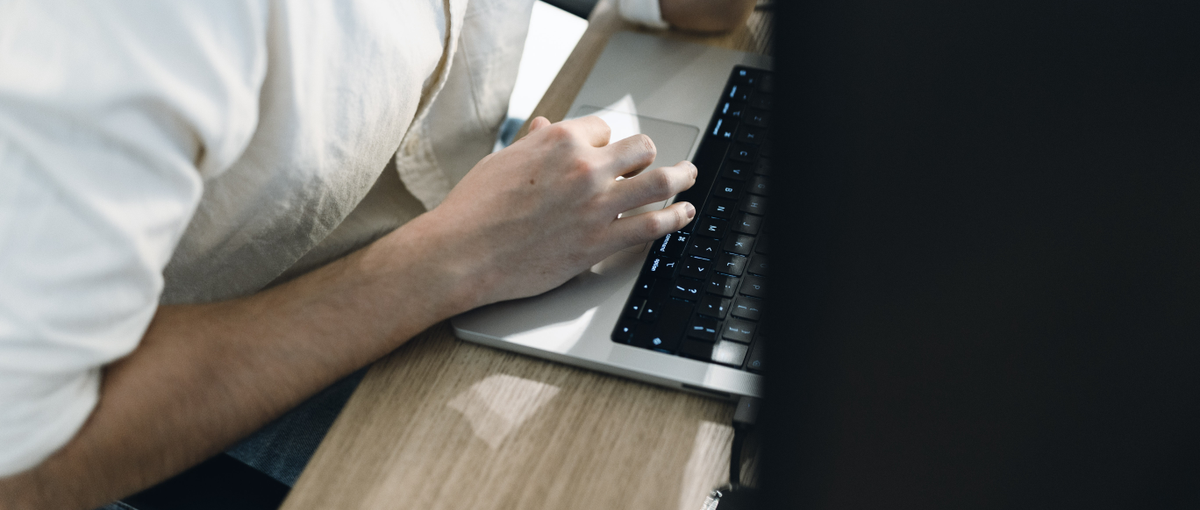 Vue, Reactが扱える、フロントエンドエンジニアを募集します