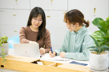 デザイナー募集！上場企業のコーポレートWebサイト制作