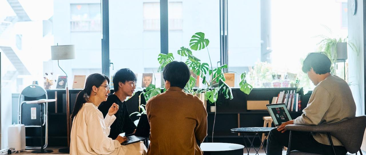 SNS発信クリエイター｜転職支援サービスを広めつつ魅せ方や発信力を磨ける！