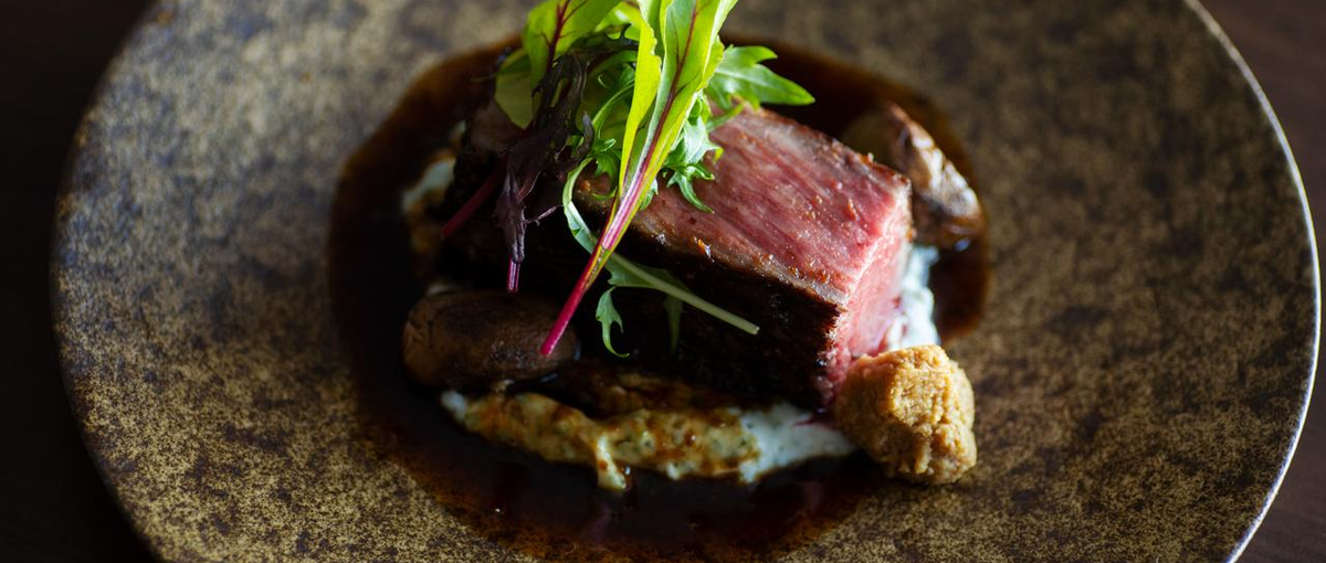 時代の変化に敏感になり、常にイノベーションの姿勢でサービス業を牽引する！