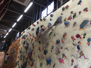 ボルダリングの会。他にもたこ焼きの会、カレーの会、恵方巻の会等開催。