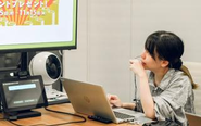 定期開催している社内勉強会の様子。エンジニアリング、デザイン、ビジネススキルなど幅広いテーマを取り上げ、職種を越えて学び合う大阪オフィス独自のイベントです。