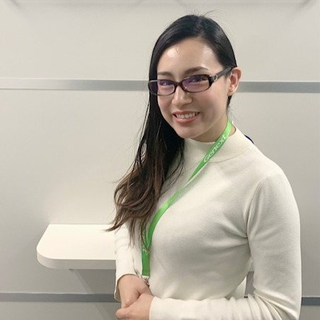高山 由美