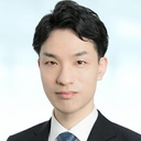 八重尾 隼人