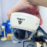 弊社の防犯カメラ（試作品一号）