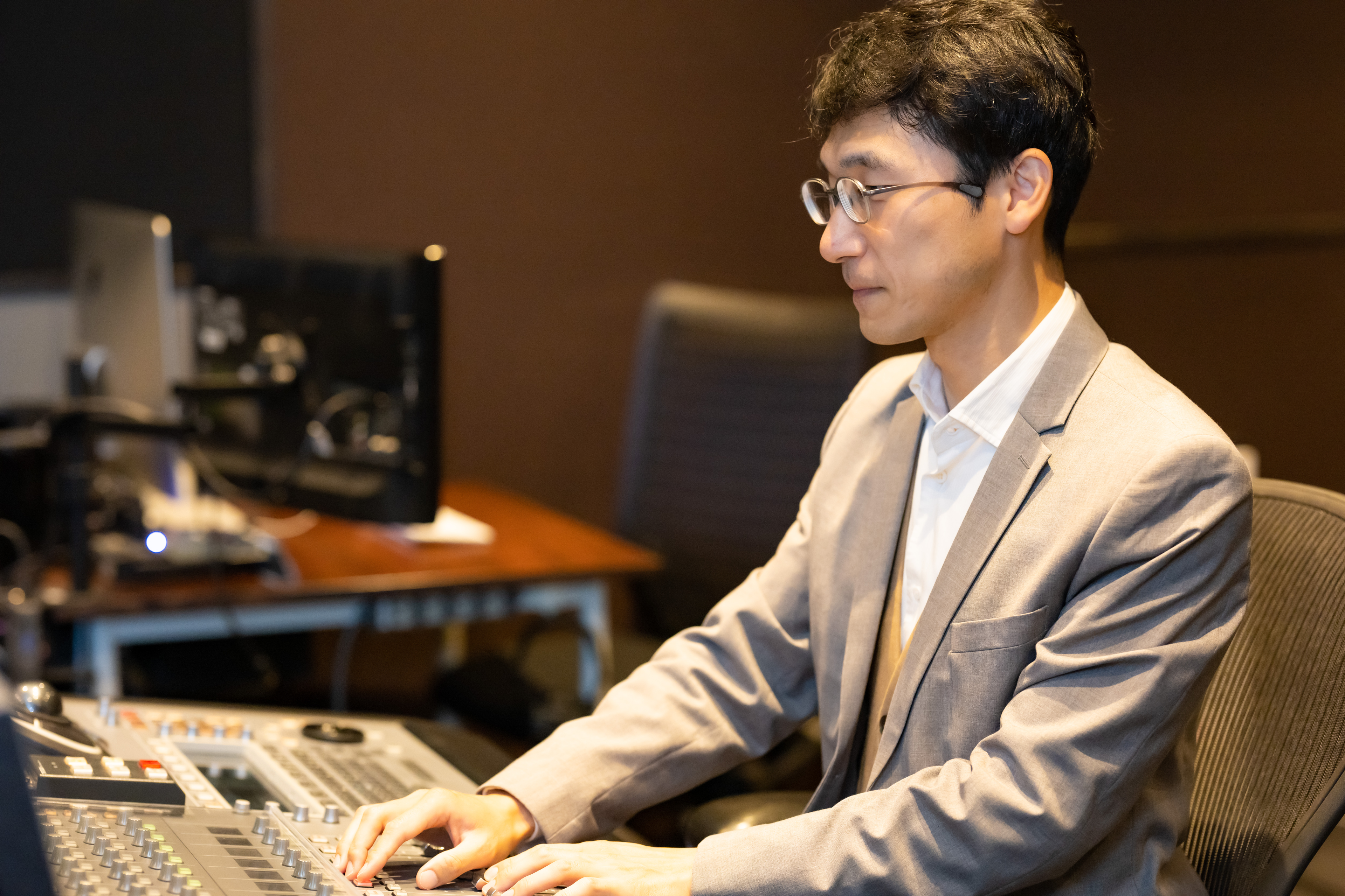 翼を広げよう～Vol.3 スタッフインタビュー 海外向けニュースは刺激あふれる現場