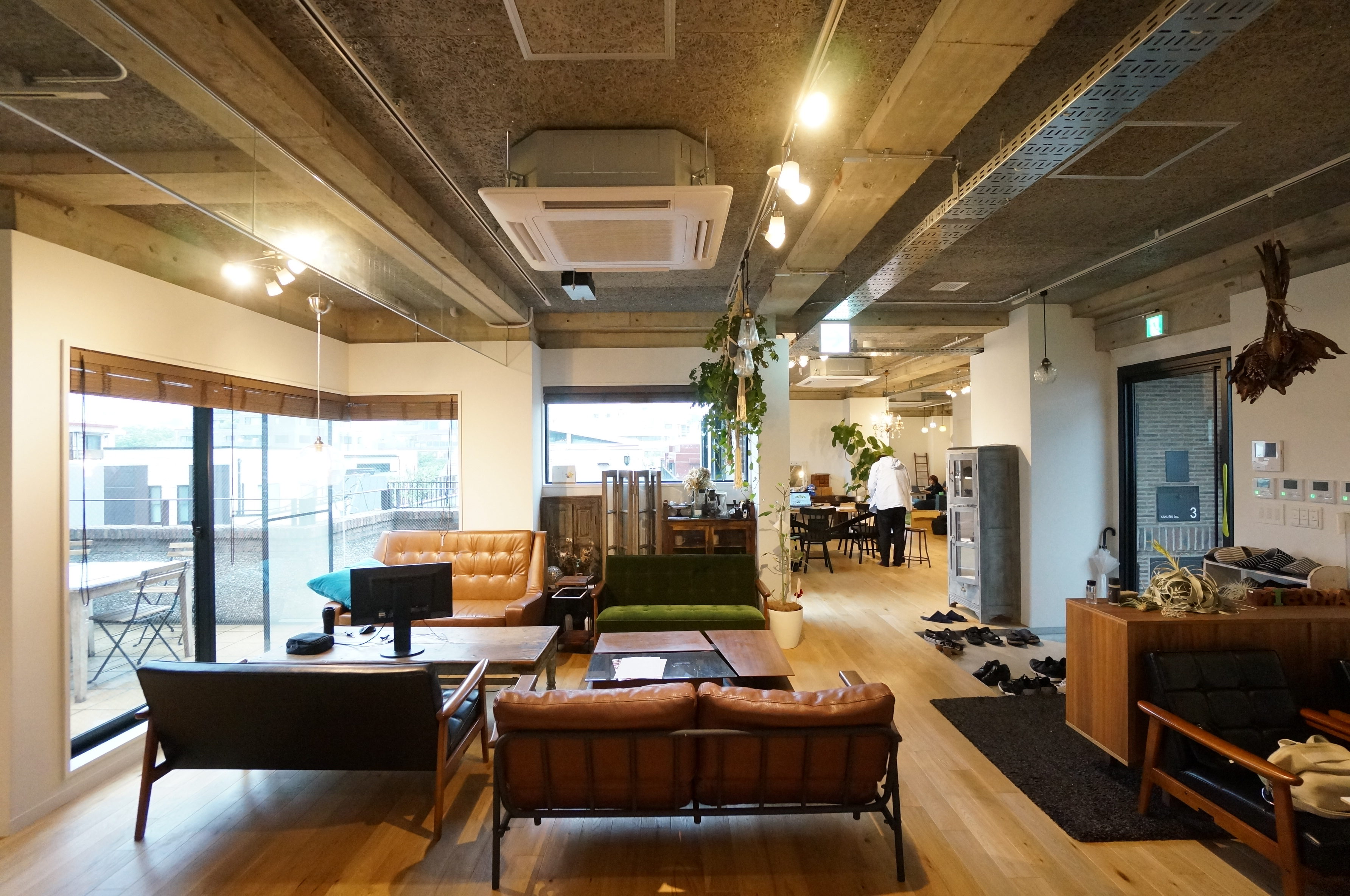 【お客様オフィス訪問】株式会社カクシン様