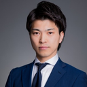 白間 友康