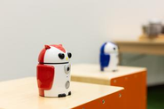 AIロボット「ZUKKU」が子どもたちの探究心を刺激