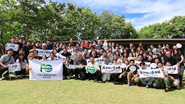 「圧倒的な連帯感」を軸に、日本のメンバーと海外拠点の駐在員、さまざまな部門のメンバーがクロスボーダーで手を取り合って働いています！