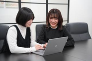 隣にいる仲間に気兼ねなく相談できる環境