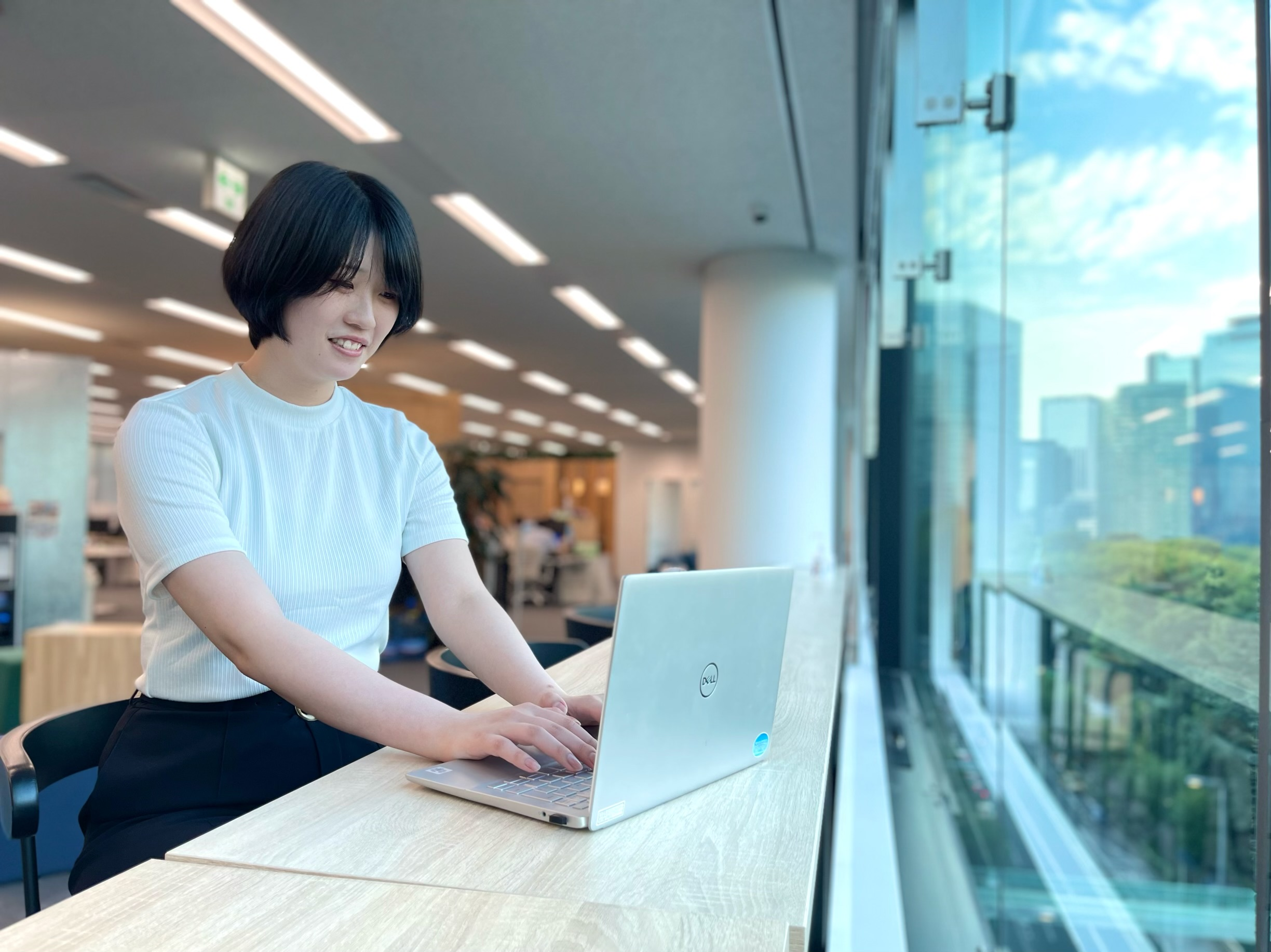 社員インタビュー Vol.17 ～新サービスを縁の下で支える若手人財～