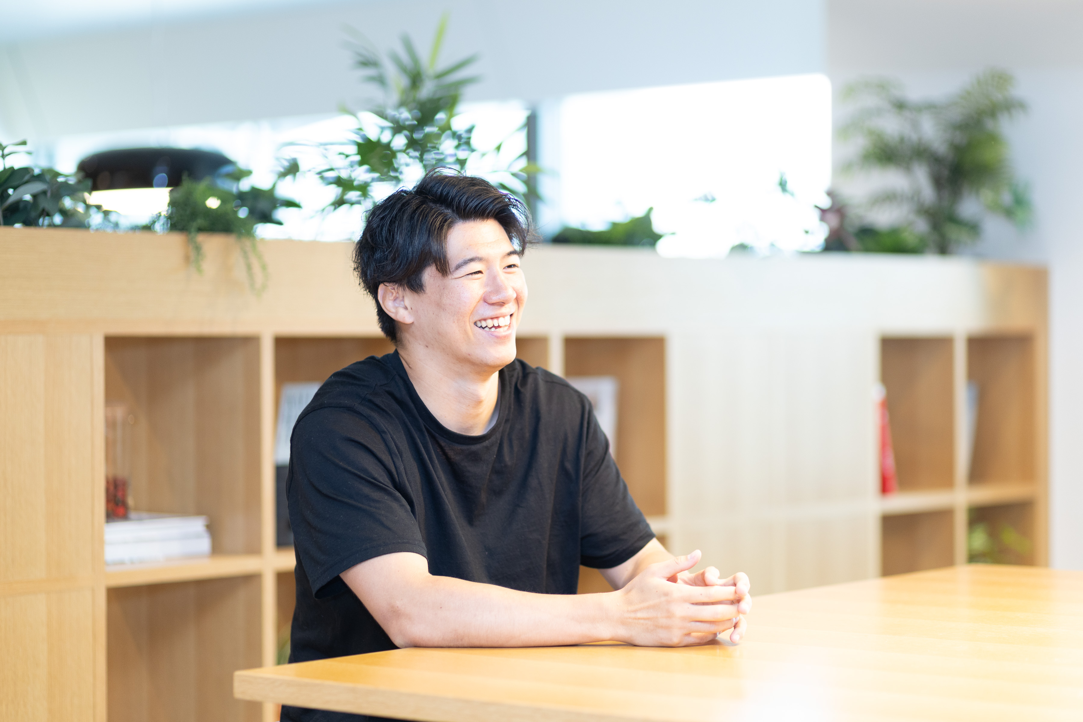 メガバンク、外資SIerからゴリゴリのエンジニアに転向したのはなぜ？？現役フロントエンドエンジニアに訊いてみた