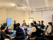 定期的にメンバーと創りの会議をやっています！