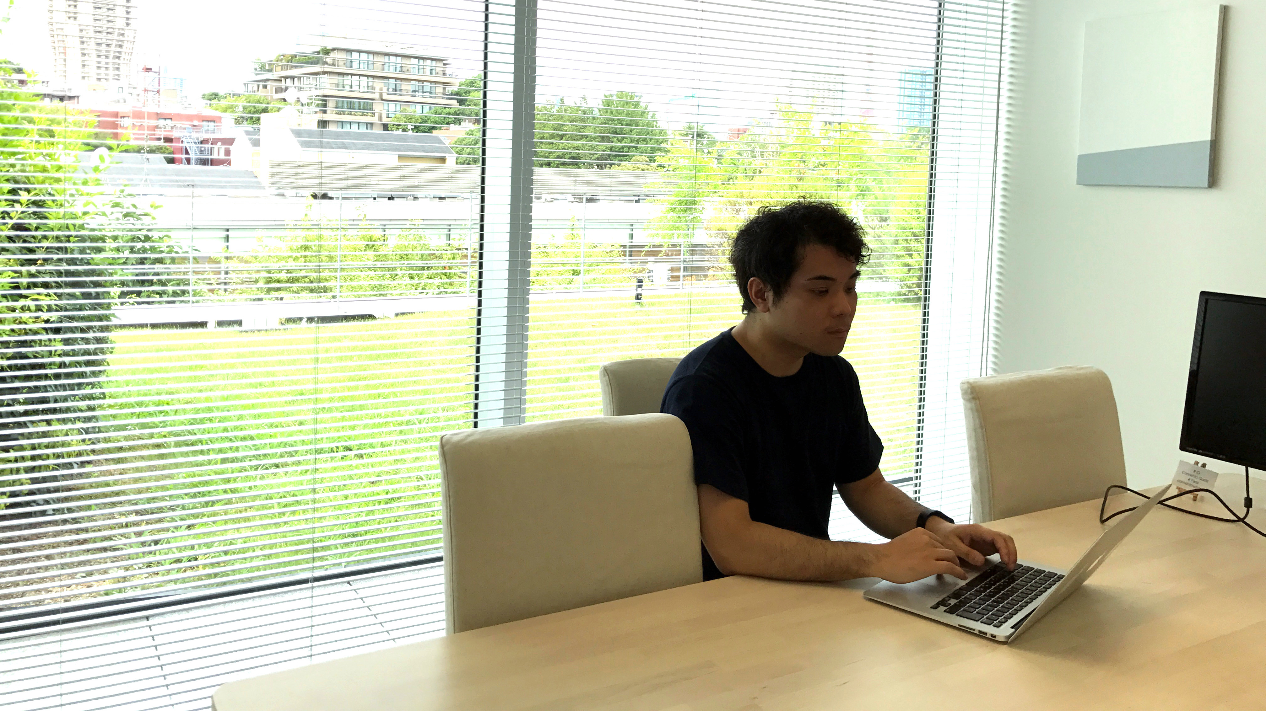 絶対に、届けたいものを届ける！ストイックな文系出身エンジニアに10の質問！