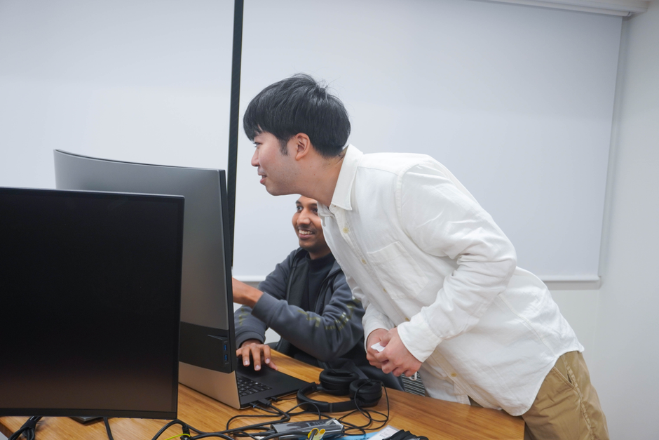 ディープフェイク学習作業用デスクトップPC はじけ