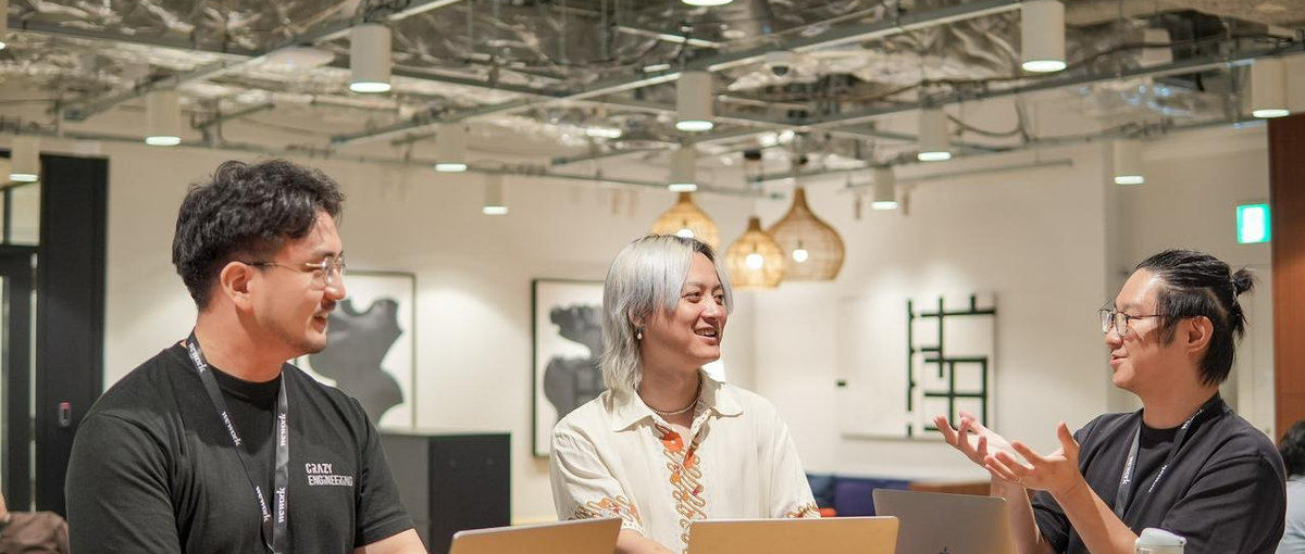 リードフロントエンド|研究領域の課題に挑むエンジニアを募集