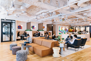 オフィスはWeWork丸の内北口 