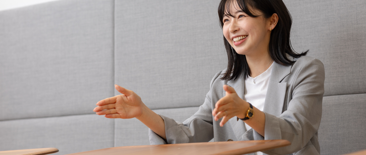 その営業、チームでやりませんか？仲間と共に顧客の課題解決に挑む仕事です！