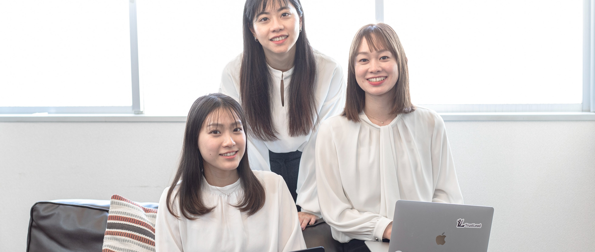 インフルエンサーマーケのカスタマーstaff募集！