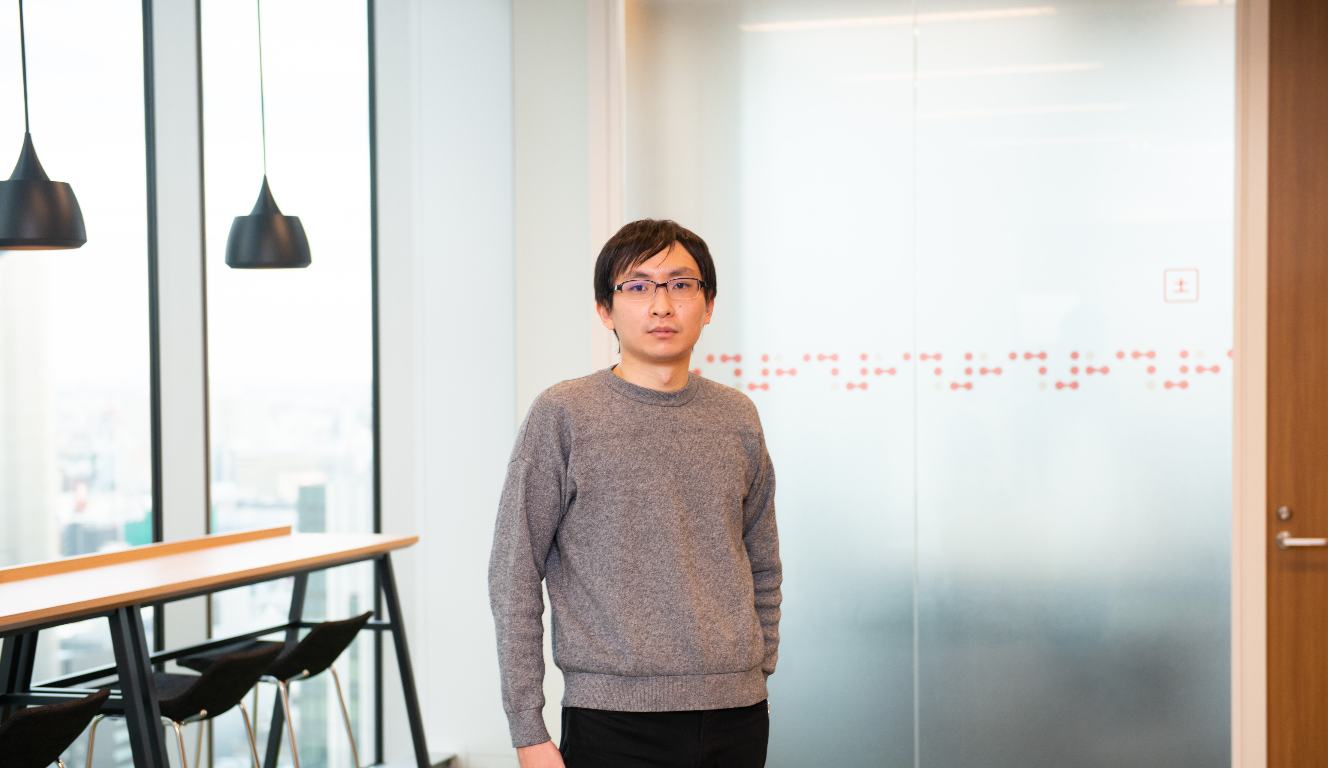 社員インタビュー「IT・ガジェット好き」を活かし動画での情報発信を担う中心的存在に          松永 崇志（マーケティング部 2017年入社）