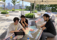 部署を超えた不定期のワークショップでより良い会社になるために全員が意見を出し合います。