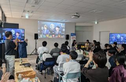 2024年10月24日(木)に「就活×麻雀」をテーマとした特別講演会＆応援パブリックビューイングを開催しました。