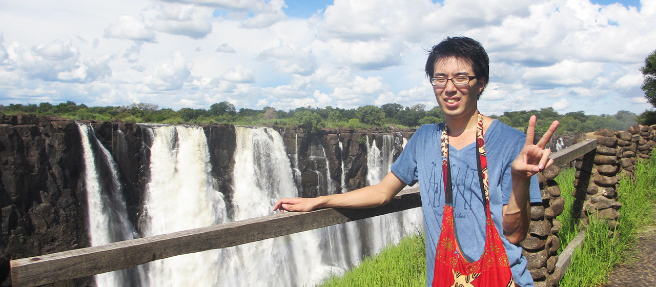 【メンバー紹介vol.6】アフリカで3週間断水!? 数々の修羅場を乗り越えた彼が、なぜ「なるテック」へ。