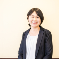 鑓水万衣子さんのプロフィール