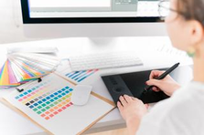 制作会社でデザイナー募集│ディレクションもやってみたい行動派募集中！