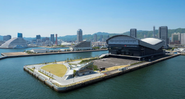 2025年4月開業のGLION ARENA KOBE（ジーライオンアリーナ神戸）。周辺エリアであるTOTTEIの運営も当社で担っています。