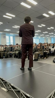 昨日までの経歴や学歴は一切関係なし！個性豊かなメンバーがそれぞれの「なりたい自分」を目指して爆走中。