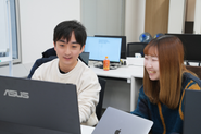 我々のサービスによって、より多くのユーザーに手軽にDXを体感して頂きたい、人々へ驚きを与えたい、ワクワクするような社会を作りたい。そんな想いで日々努力を重ねています。