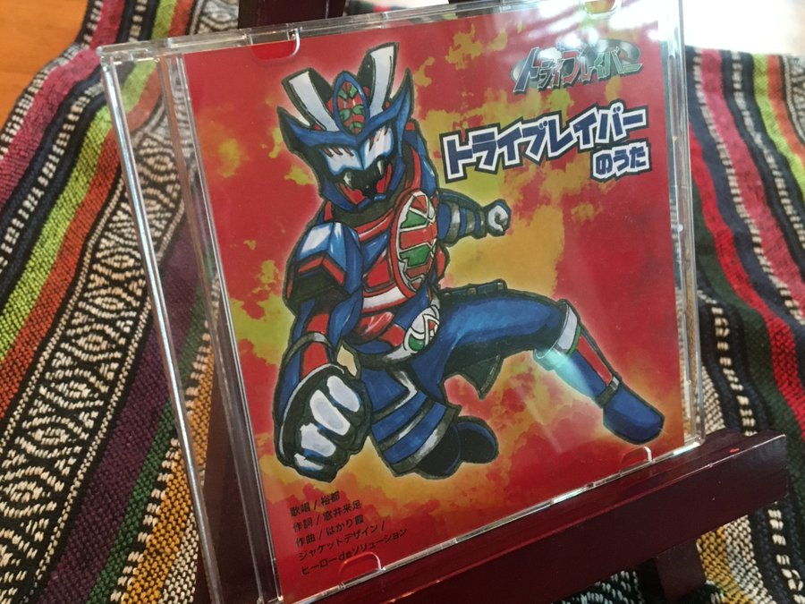 CDジャケットデザインのお仕事！！