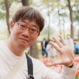 高久 康男