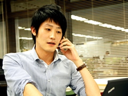 「脱出ゲーム」に参加したところを採用された。今や最若手マネージャー。